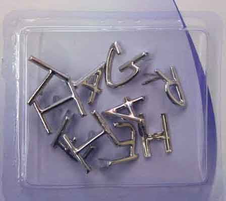 EMB-3758 Buhstaben -   Dekorationen - Metall silber