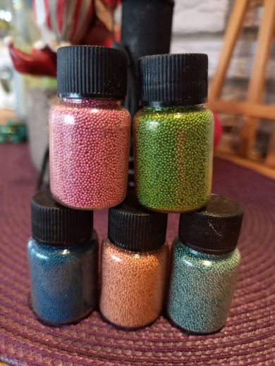 GP7 Glasperlen7 5 kleine Flaschen