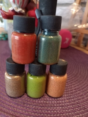 GP3 Glasperlen3 5 kleine Flaschen